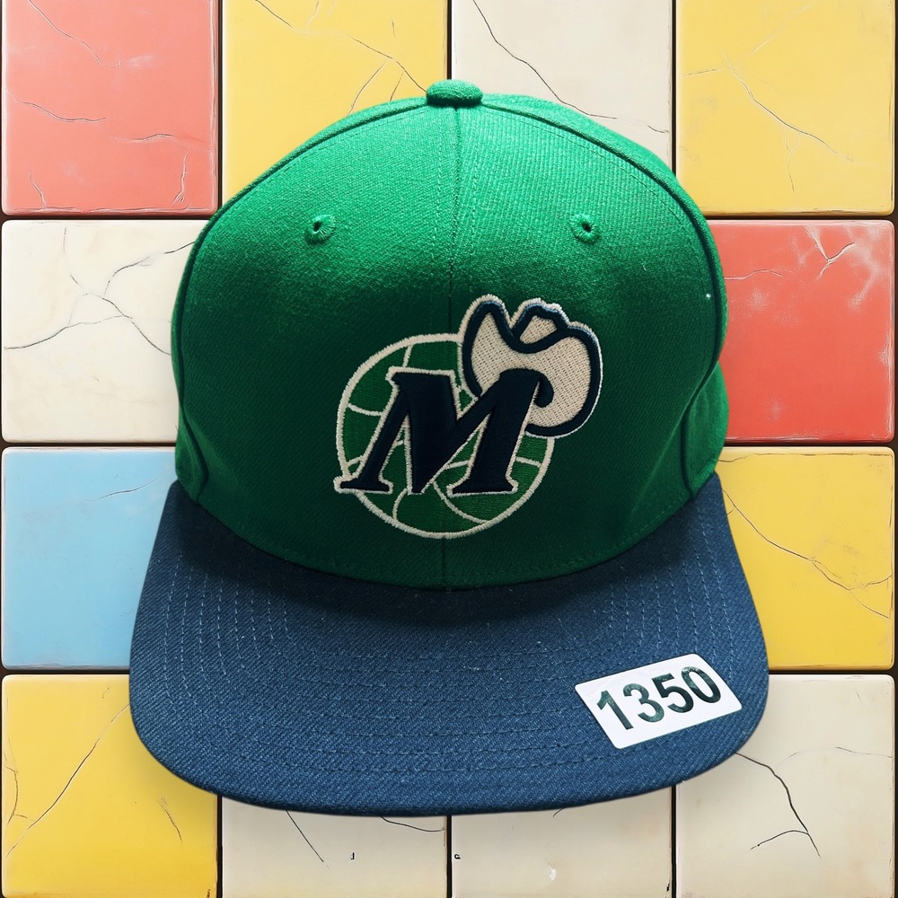 Dallas Mavericks Y2K Snapback Cap Hardwood Green NBA Basketball Mitchell & Ness
